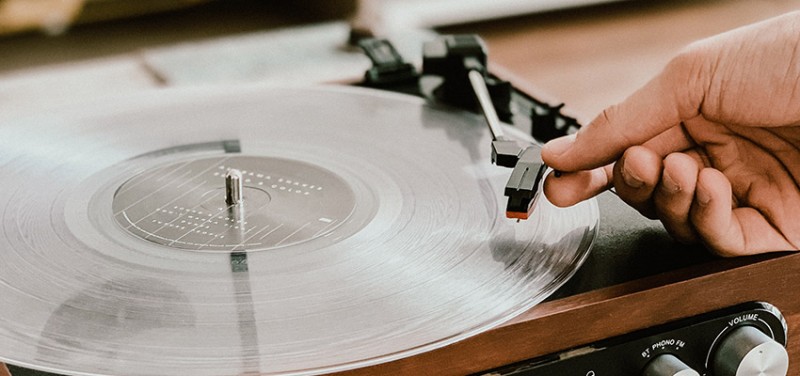 Кофе-брейк #242. Когда в Java использовать Record вместо Class и наоборот. Интерфейсы Consumer, Predicate и Supplier в Java - 1